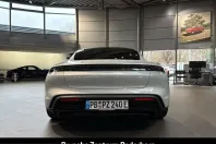 Porsche Taycan din 2025 cu 14.900 km - oferta POR257296 - foto 8