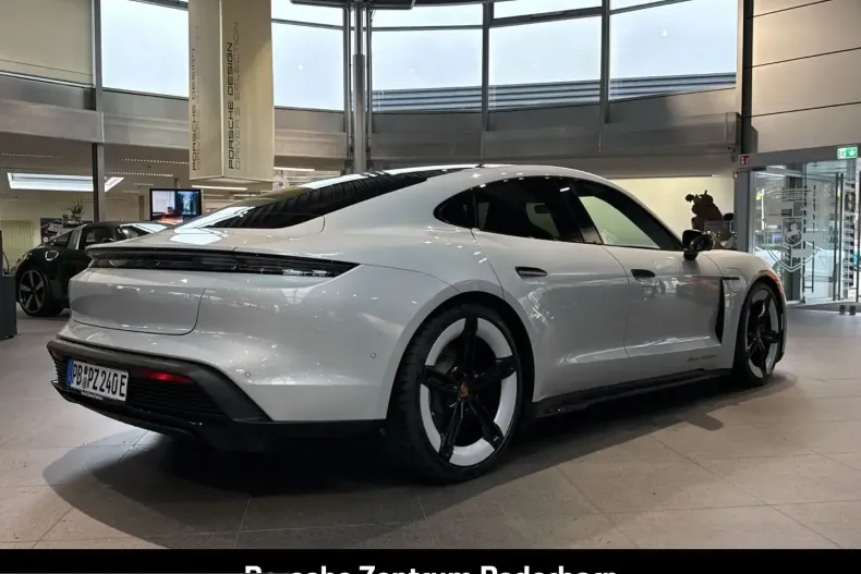 Porsche Taycan din 2025 cu 14.900 km - oferta POR257296 - foto 10