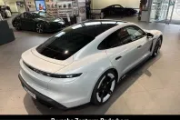 Porsche Taycan din 2025 cu 14.900 km - oferta POR257296 - foto 14