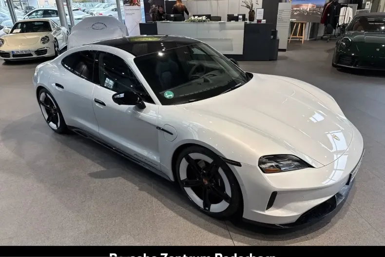 Porsche Taycan din 2025 cu 14.900 km - oferta POR257296 - foto 15