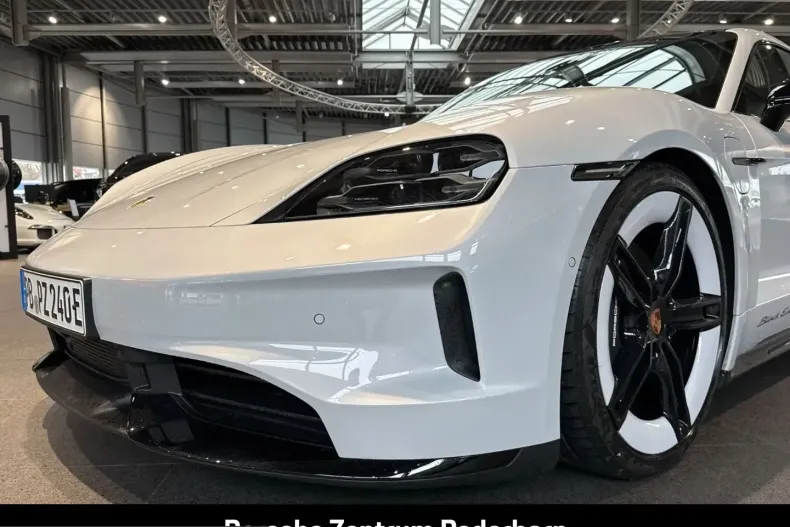 Porsche Taycan din 2025 cu 14.900 km - oferta POR257296 - foto 16