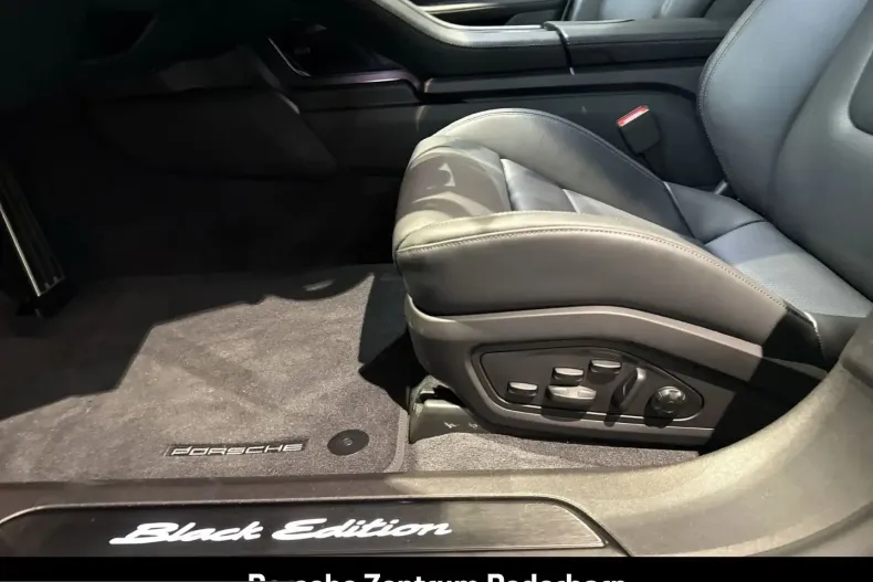 Porsche Taycan din 2025 cu 14.900 km - oferta POR257296 - foto 32
