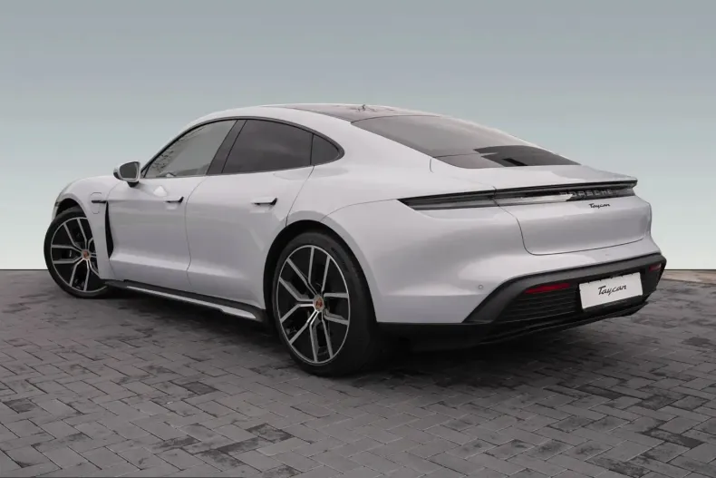 Porsche Taycan din 2025 cu 19.900 km - oferta POR257297 - foto 3