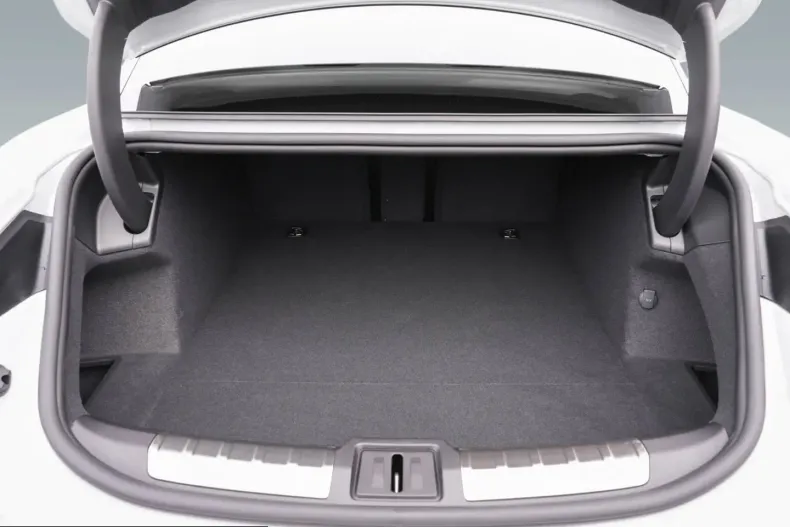 Porsche Taycan din 2025 cu 19.900 km - oferta POR257297 - foto 11