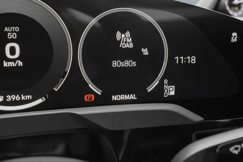 Porsche Taycan din 2025 cu 19.900 km - oferta POR257297 - foto 14