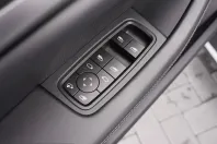 Porsche Taycan din 2025 cu 19.900 km - oferta POR257297 - foto 22