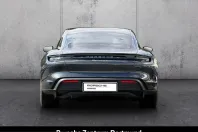 Porsche Taycan din 2025 cu 20.281 km - oferta POR257299 - foto 4