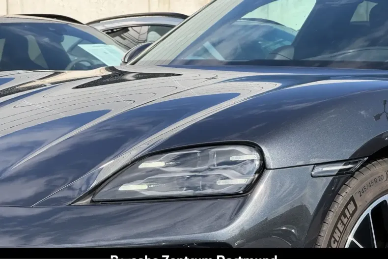 Porsche Taycan din 2025 cu 20.281 km - oferta POR257299 - foto 9