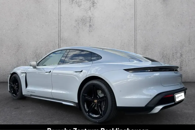 Porsche Taycan din 2026 cu 12.117 km - oferta POR257300 - foto 3