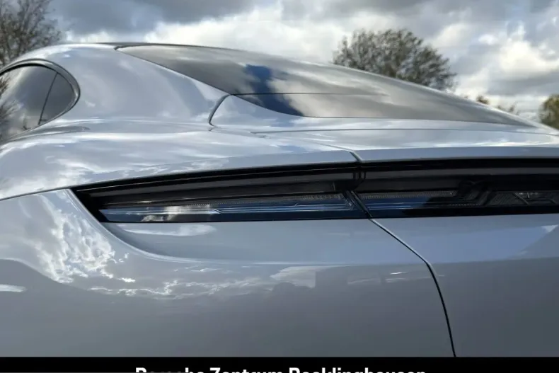 Porsche Taycan din 2026 cu 12.117 km - oferta POR257300 - foto 13