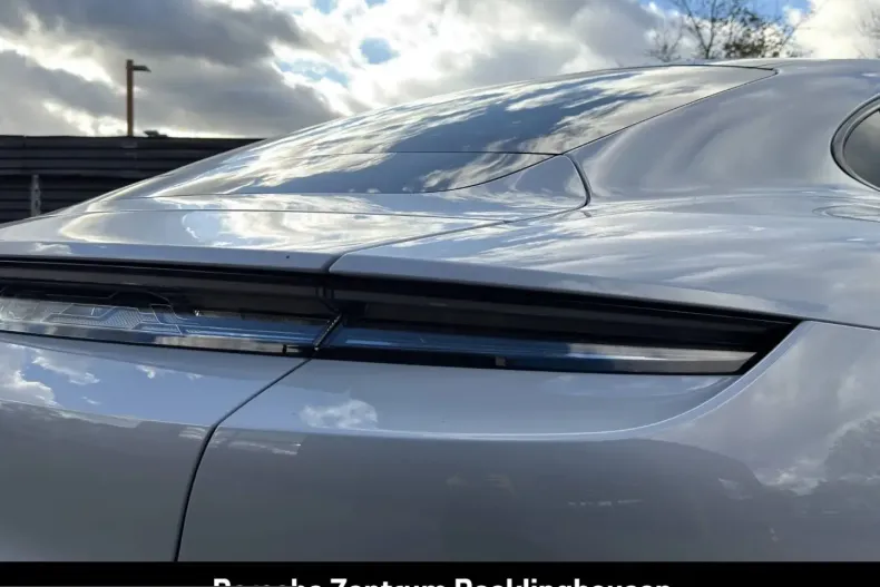 Porsche Taycan din 2026 cu 12.117 km - oferta POR257300 - foto 14