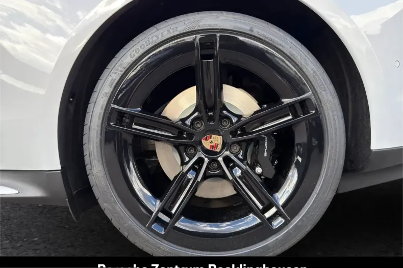 Porsche Taycan din 2026 cu 12.117 km - oferta POR257300 - foto 16