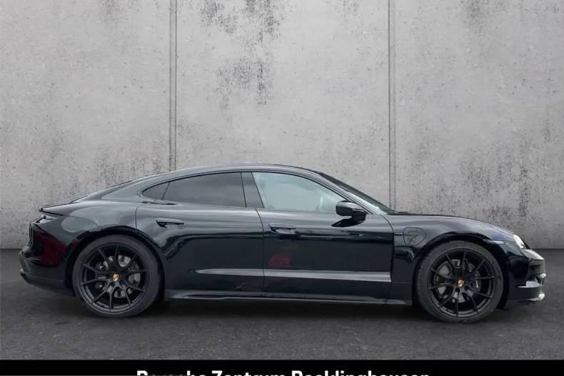 Porsche Taycan din 2025 cu 25.929 km - oferta POR257302 - foto 8
