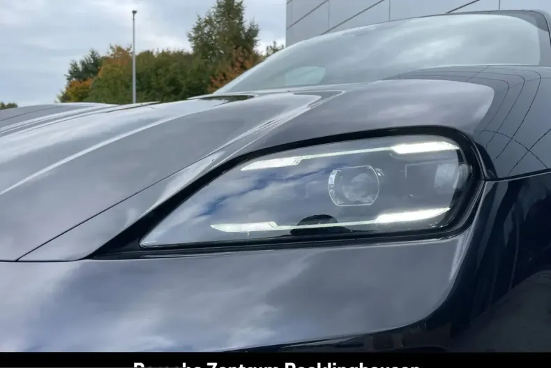 Porsche Taycan din 2025 cu 25.929 km - oferta POR257302 - foto 12