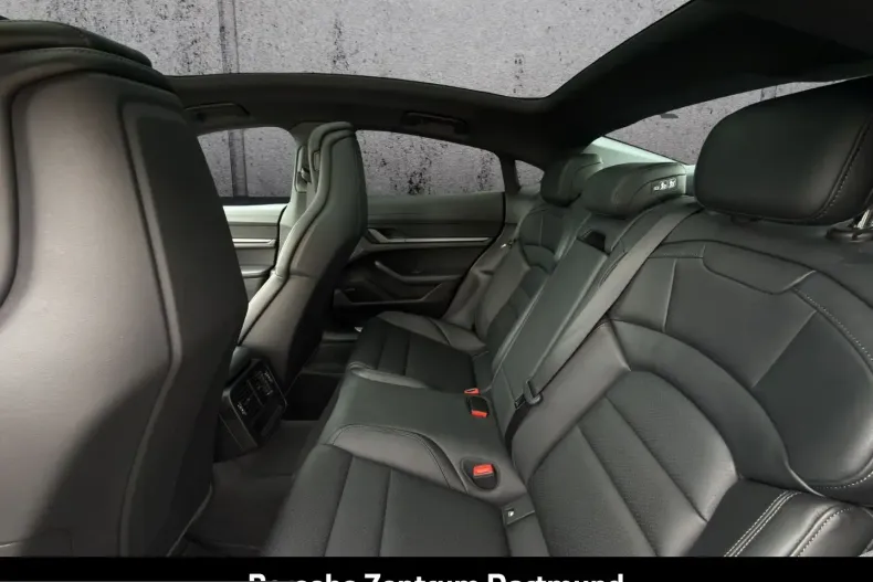 Porsche Taycan din 2025 cu 22.474 km - oferta POR257303 - foto 25
