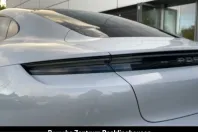 Porsche Taycan din 2025 cu 21.948 km - oferta POR257304 - foto 13