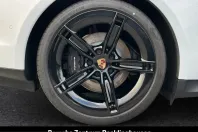 Porsche Taycan din 2025 cu 21.948 km - oferta POR257304 - foto 17