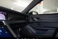 Porsche Taycan din 2025 cu 21.237 km - oferta POR257307 - foto 38