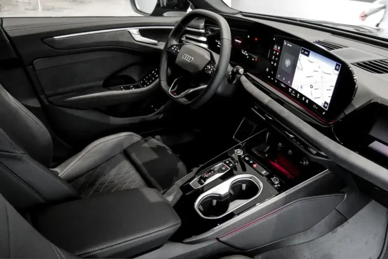 Audi A6 din 2025 cu 9.355 km - oferta AUD257310 - foto 3