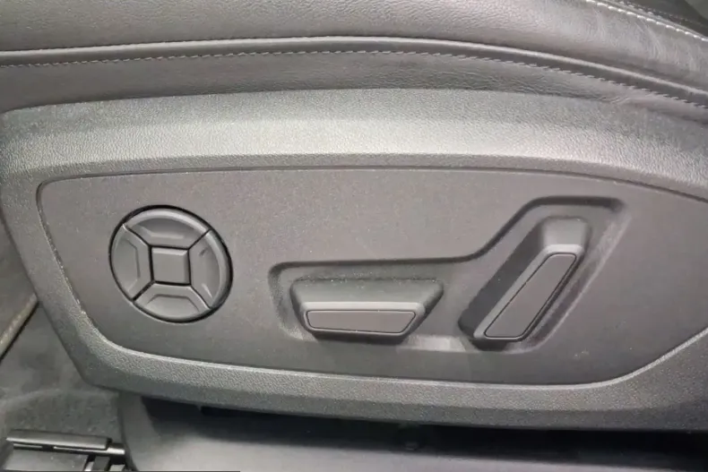 Audi A6 din 2025 cu 14.282 km - oferta AUD257313 - foto 18