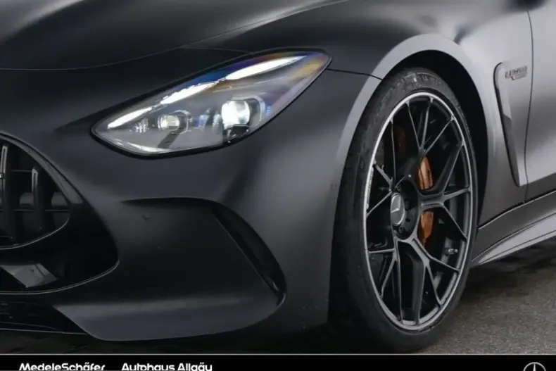 Mercedes-Benz AMG GT (Clasa GT) din 2025 cu 17.215 km - oferta MER257318 - foto 3