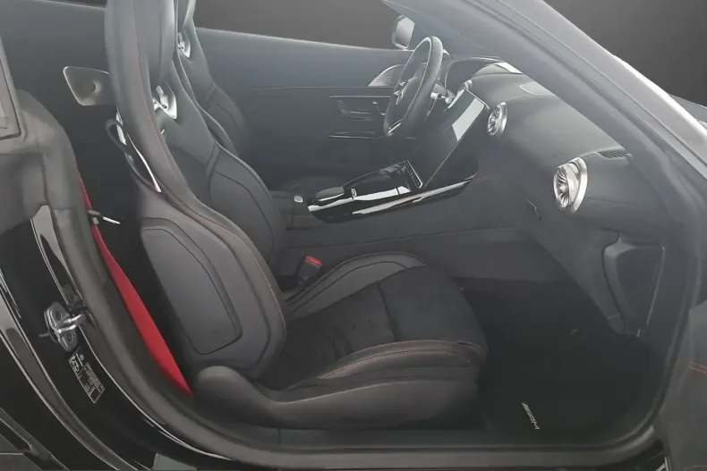 Mercedes-Benz AMG GT (Clasa GT) din 2024 cu 30.000 km - oferta MER257321 - foto 19