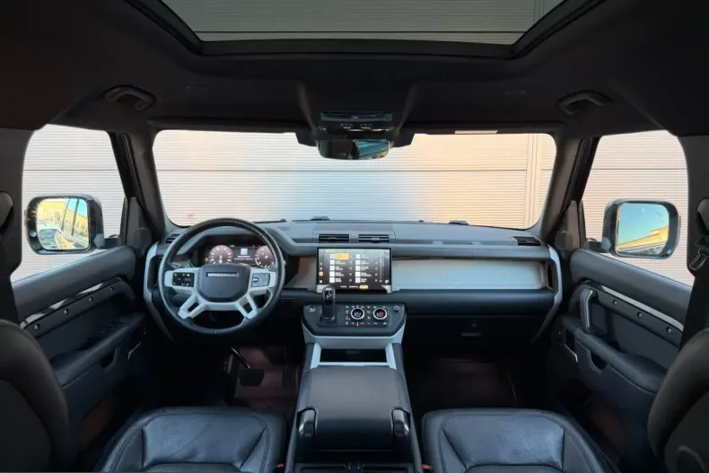 Land Rover Defender din 2025 cu 34.800 km - oferta LAN257335 - foto 17
