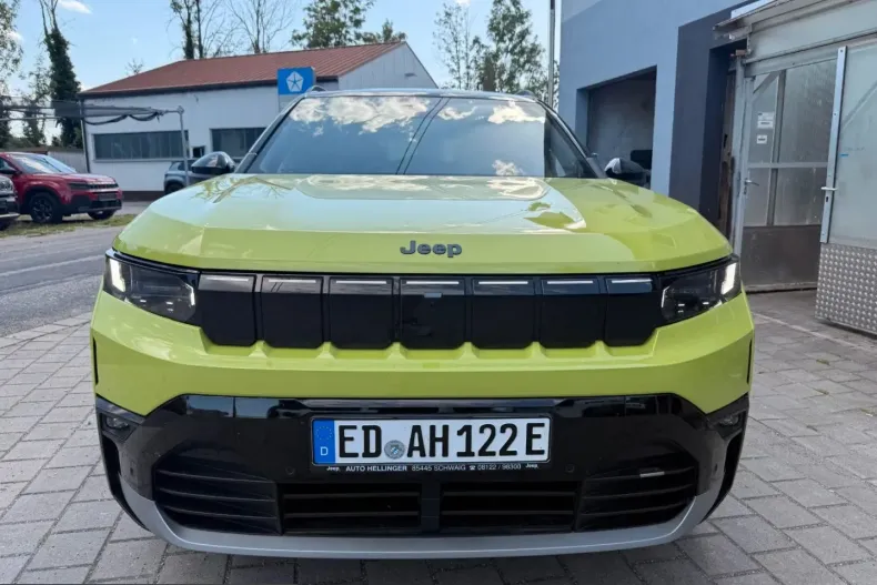Jeep Compass din 2026 cu 7.500 km - oferta JEE257337 - foto 2