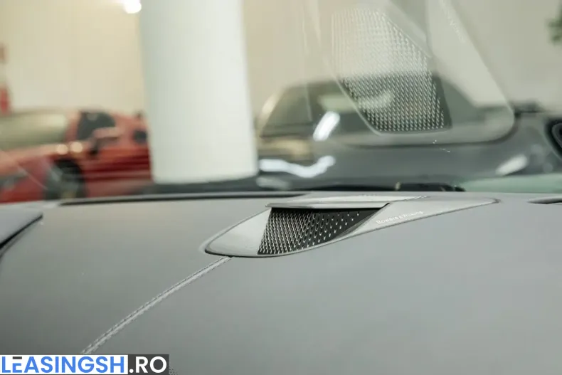 Aston Martin DB12 din 2024 cu 8.900 km - oferta AST257338 - foto 24