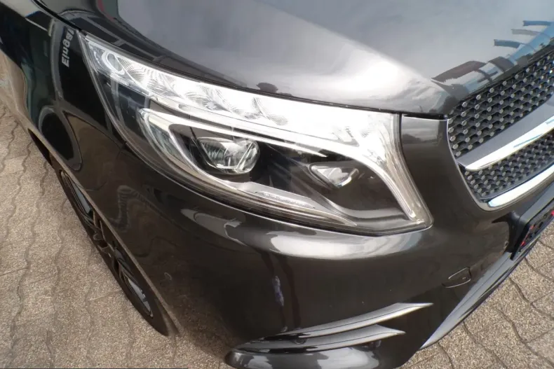 Mercedes-Benz V 300 (Clasa V) din 2022 cu 79.000 km - oferta MER257343 - foto 12