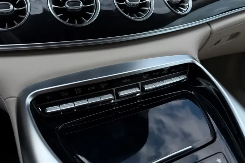 Mercedes-Benz AMG GT (Clasa GT) din 2022 cu 57.363 km - oferta MER257348 - foto 25