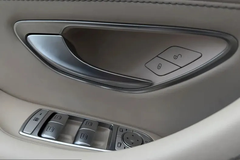 Mercedes-Benz AMG GT (Clasa GT) din 2022 cu 57.363 km - oferta MER257348 - foto 27