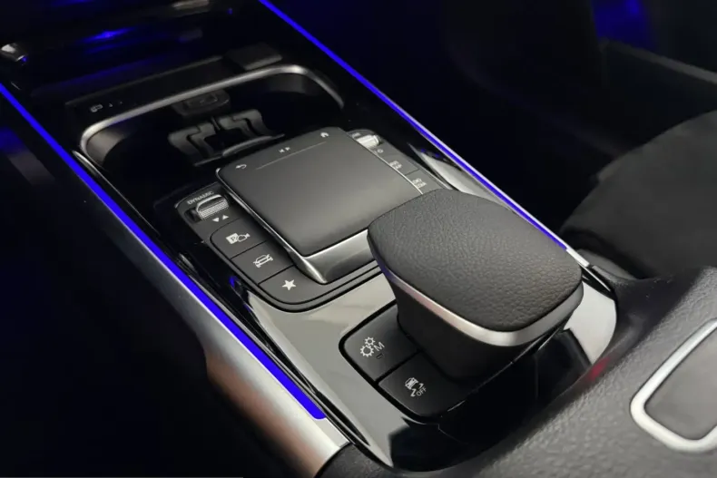 Mercedes-Benz GLB 35 AMG (Clasa GLB) din 2024 cu 23.060 km - oferta MER257351 - foto 19