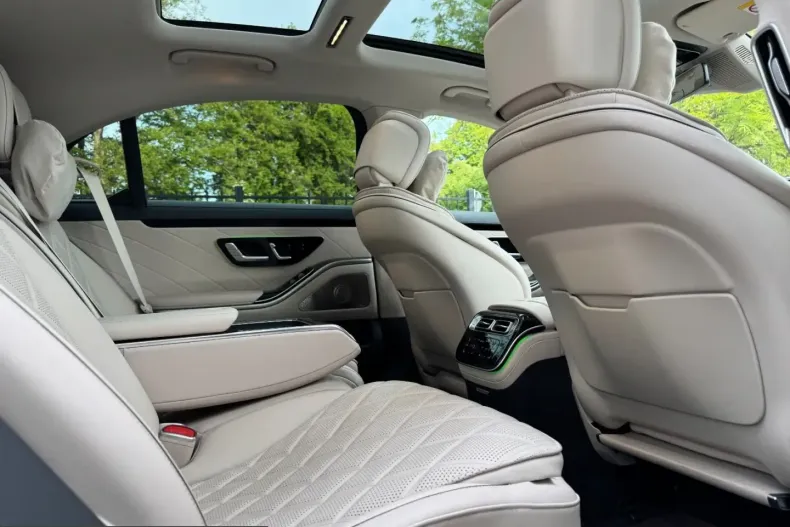 Mercedes-Benz S 450 (Clasa S) din 2025 cu 31.500 km - oferta MER257354 - foto 13