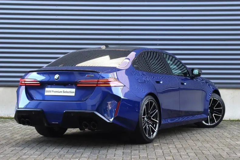 BMW M5 (Seria 5) din 2025 cu 17.314 km - oferta BMW257356 - foto 2
