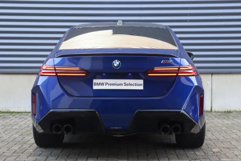 BMW M5 (Seria 5) din 2025 cu 17.314 km - oferta BMW257356 - foto 4