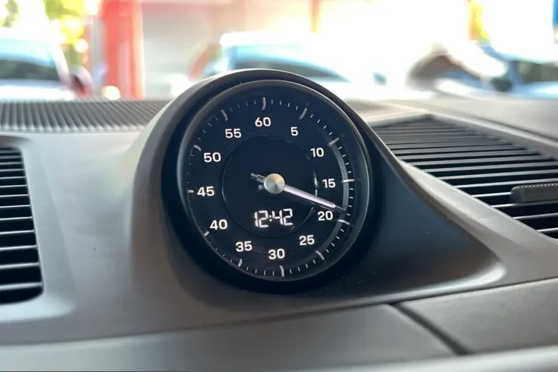 Porsche Cayenne din 2024 cu 16.900 km - oferta POR257368 - foto 15
