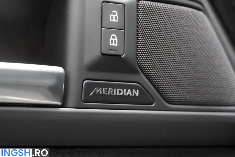 Land Rover Defender din 2026 cu 7.500 km - oferta LAN257369 - foto 17