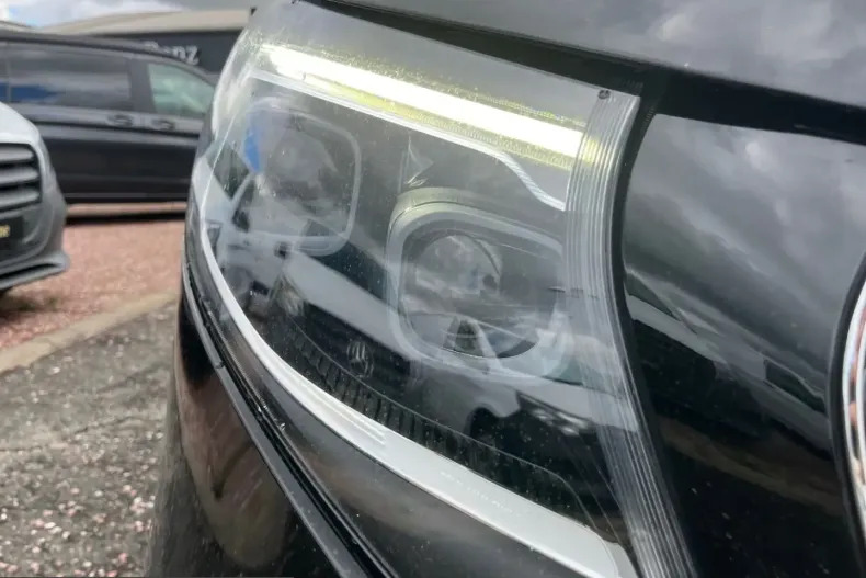 Mercedes-Benz V 300 (Clasa V) din 2024 cu 42.899 km - oferta MER257374 - foto 4