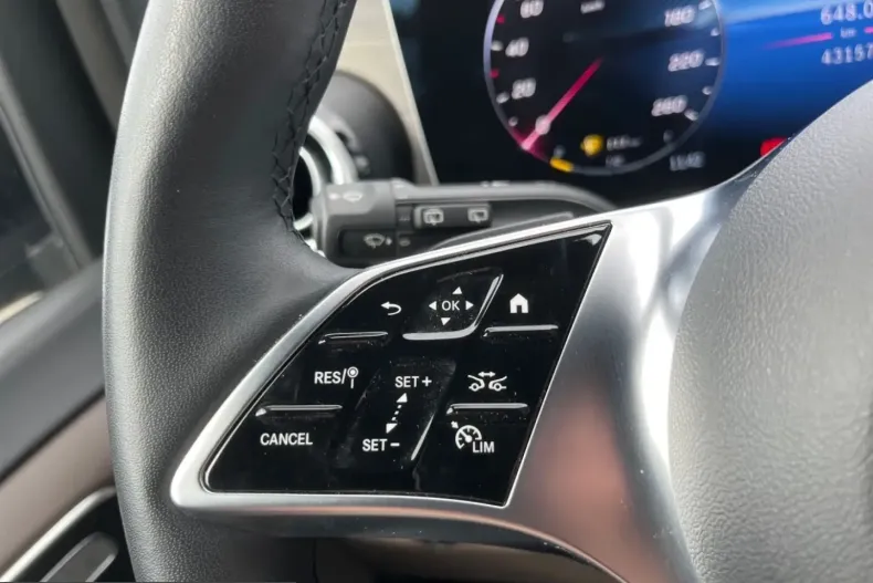 Mercedes-Benz V 300 (Clasa V) din 2024 cu 42.899 km - oferta MER257374 - foto 22