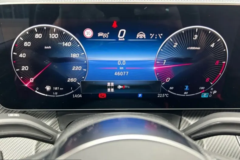 Mercedes-Benz V 300 (Clasa V) din 2025 cu 46.100 km - oferta MER257375 - foto 10