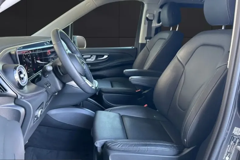 Mercedes-Benz V 300 (Clasa V) din 2025 cu 27.200 km - oferta MER257377 - foto 6