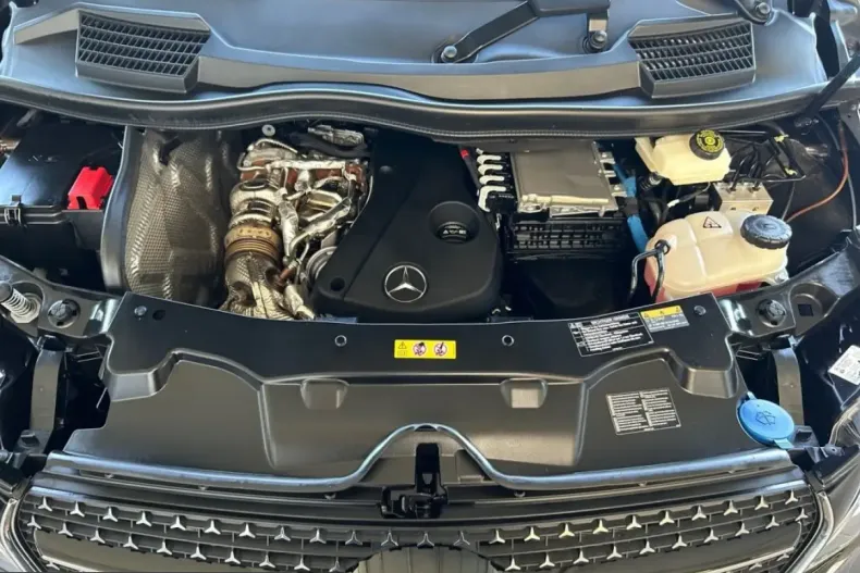 Mercedes-Benz V 300 (Clasa V) din 2025 cu 27.200 km - oferta MER257377 - foto 18