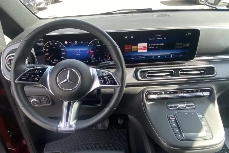 Mercedes-Benz V 300 (Clasa V) din 2025 cu 20.500 km - oferta MER257378 - foto 12