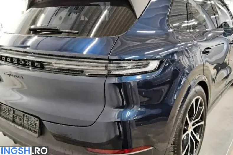 Porsche Cayenne din 2023 cu 3.500 km - oferta POR257382 - foto 3