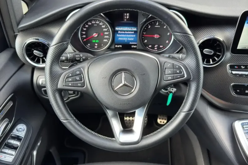 Mercedes-Benz V 300 (Clasa V) din 2024 cu 46.640 km - oferta MER257383 - foto 14