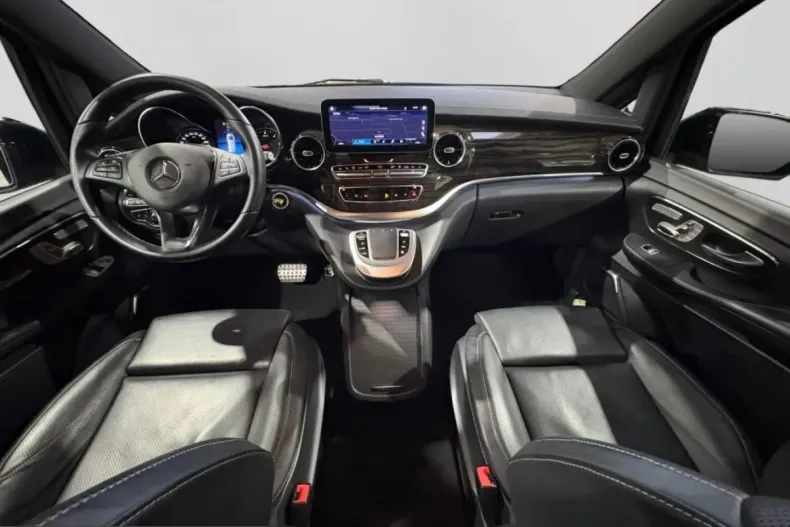 Mercedes-Benz V 300 (Clasa V) din 2024 cu 48.809 km - oferta MER257386 - foto 11
