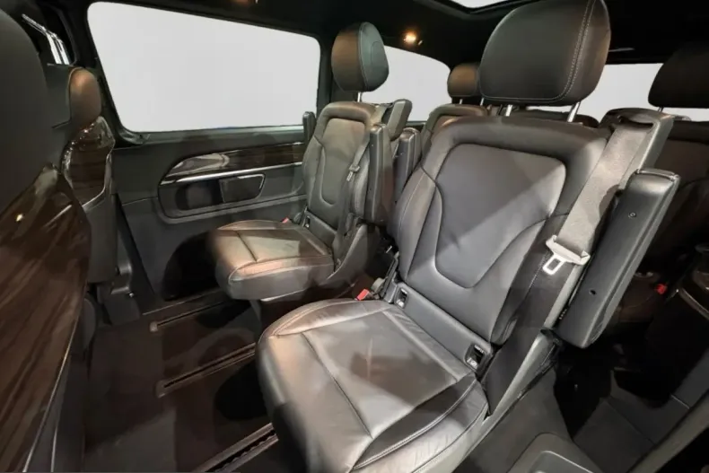 Mercedes-Benz V 300 (Clasa V) din 2024 cu 48.809 km - oferta MER257386 - foto 14