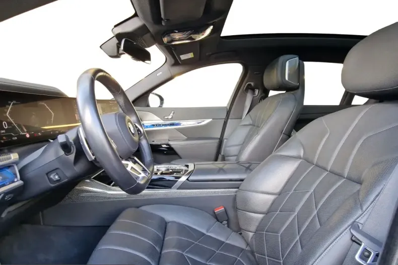 BMW 740 (Seria 7) din 2023 cu 99.120 km - oferta BMW257392 - foto 6