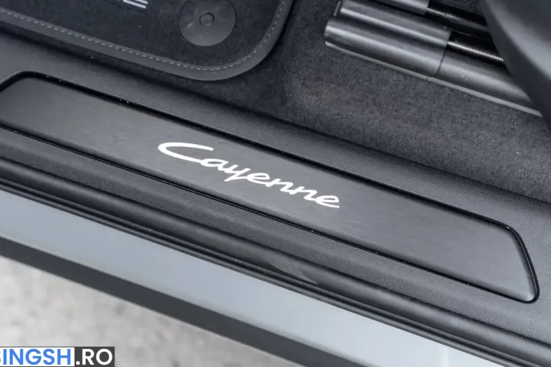 Porsche Cayenne din 2026 cu 9.000 km - oferta POR257394 - foto 17